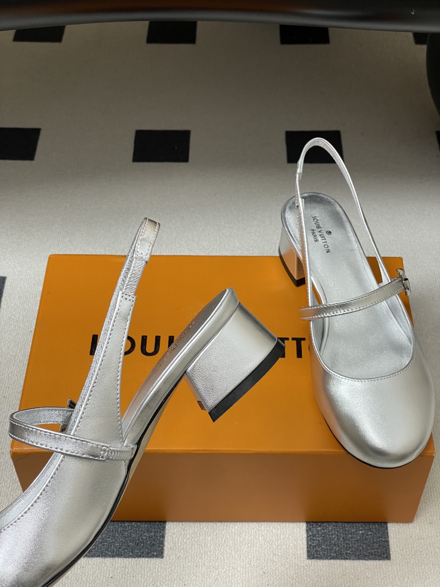 Women's high heels